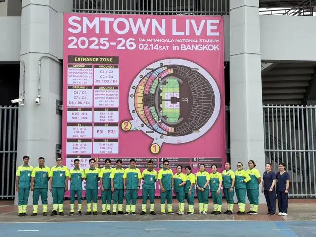 SMTOWN LIVE 2025–26 — ฐิติกาล Thitikal Ambulance